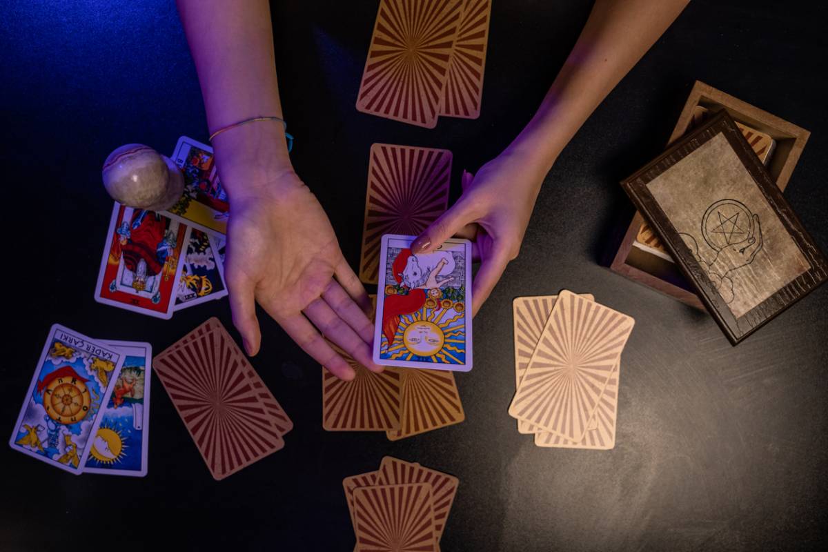 Explorez le tarot pour l’épanouissement personnel